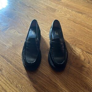G.H. Bass Cut-out loafers